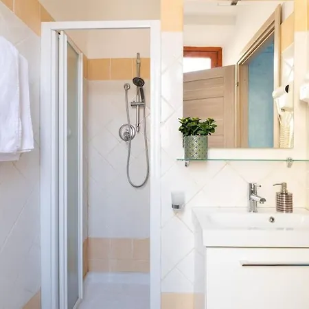 Daire Private In A With Private Bathroom N4 *